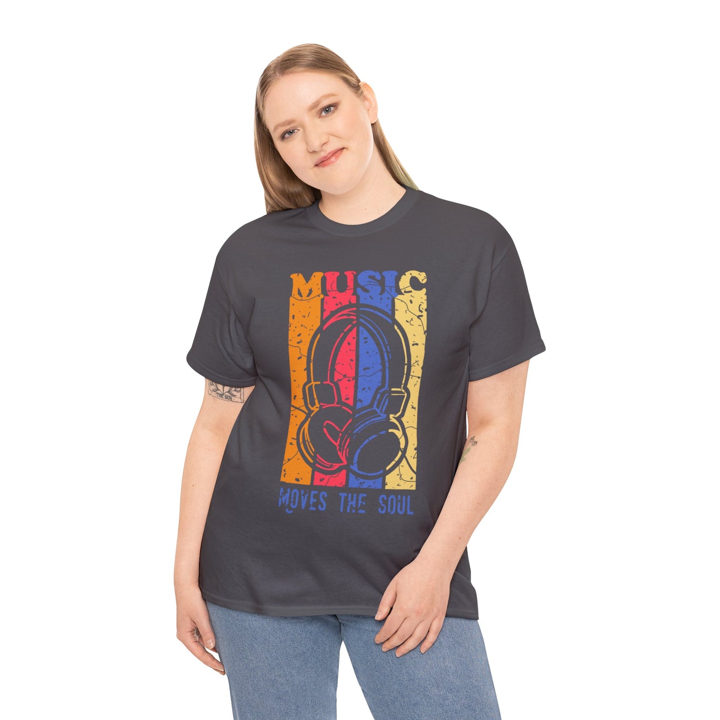 Retro Music moves the soul Exclusive T-shirt Gift