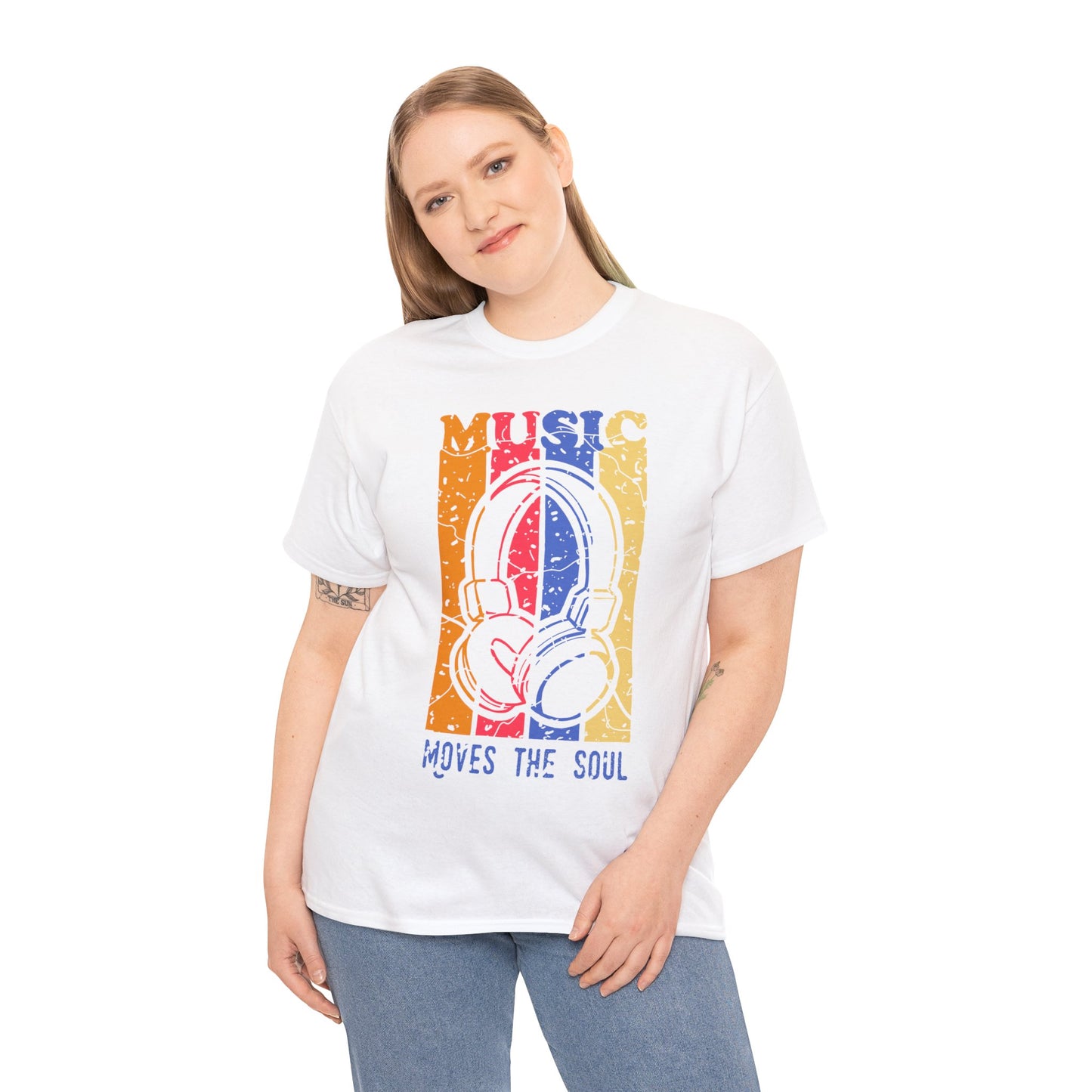 Retro Music moves the soul Exclusive T-shirt Gift